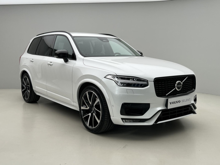 Volvo XC90 B5 AWD PLUS DARK 7MÍST AUT CZ
