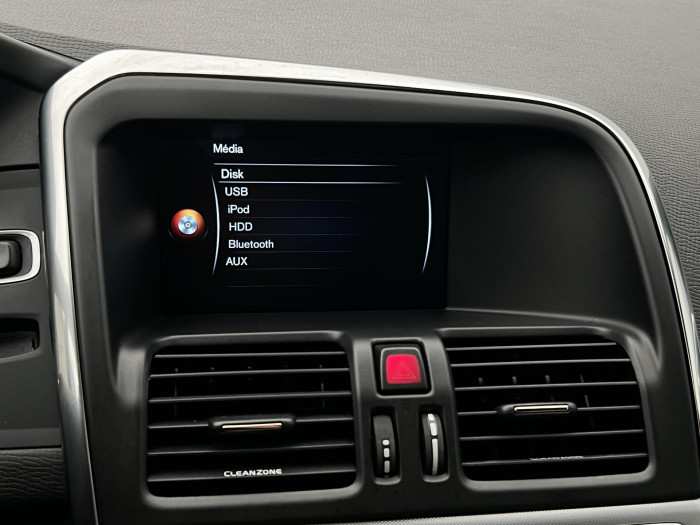 Volvo XC60 D4 AWD MOMENTUM AUT 2.4 d Momentum