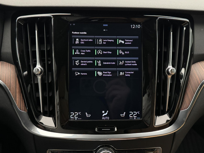 Volvo V60 CC T5 AWD PRO POLESTAR AUT CZ 2.0 CC CC