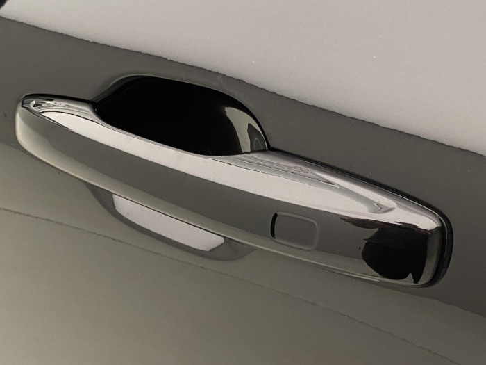 Volvo XC60 B5 AWD INSCRIPTION REZERVACE