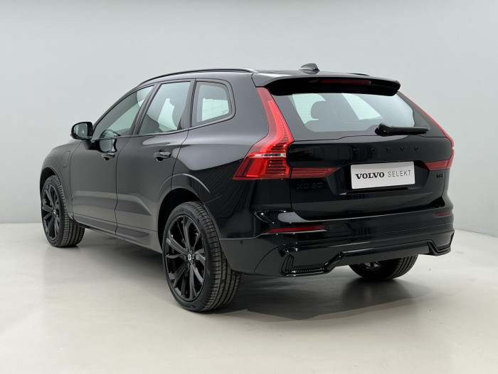 Volvo XC60 T6 AWD RECHARGE BLACK EDITION 2.0 Edition