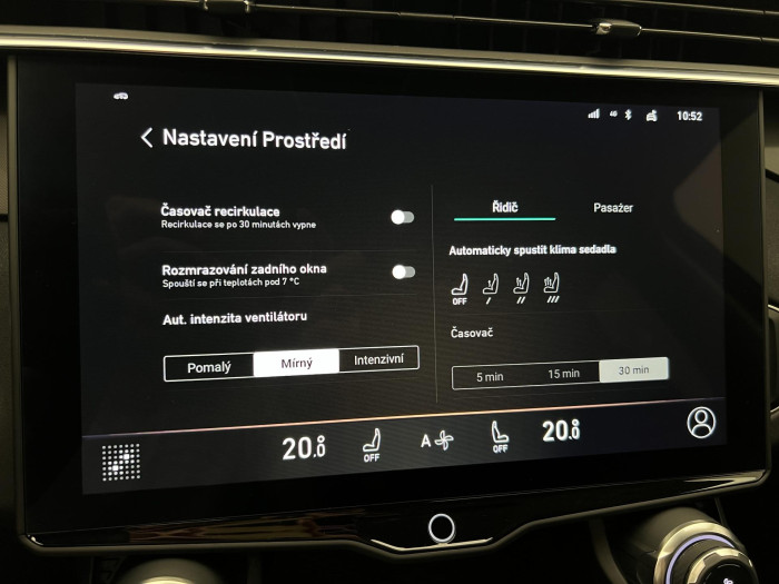 Lynk & Co 01 PHEV DCT 1.maj.
