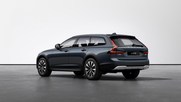 Volvo V90 B4 AWD AUT CROSS COUNTRY PLUS 2.0 Plus