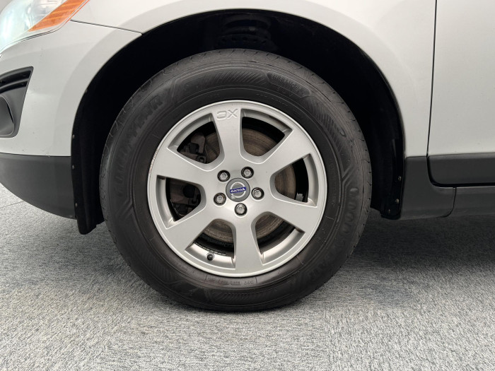 Volvo XC60 D5 AWD MOMENTUM AUT CZ 2.4 d Momentum