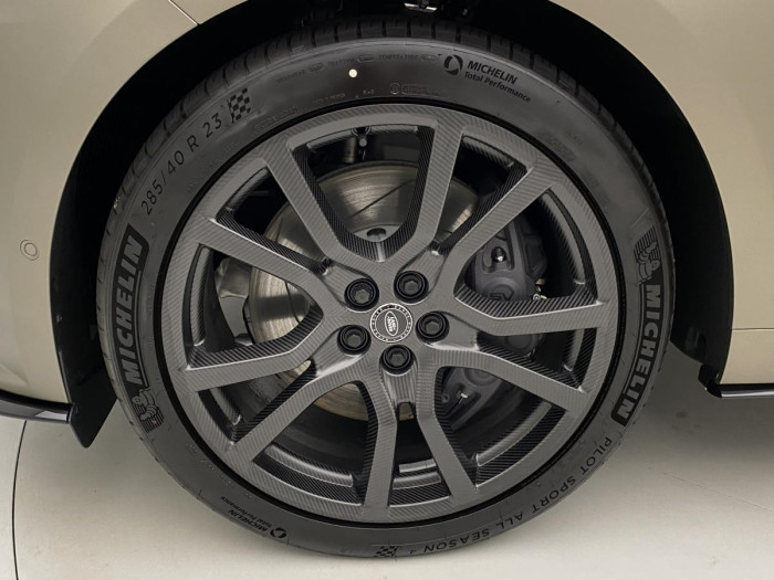 Land Rover Range Rover Sport P635 SV EDITION ONE AWD AUT 4.4 Edition