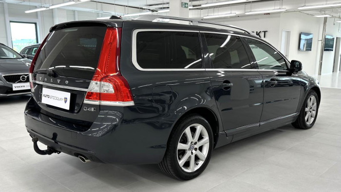 Volvo V70 D4 AWD SUMMUM AUT REZERVACE 2.4 d Summum
