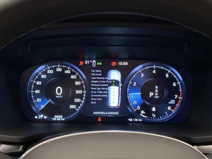 Volvo V60 B3 DARK PLUS REZERVACE