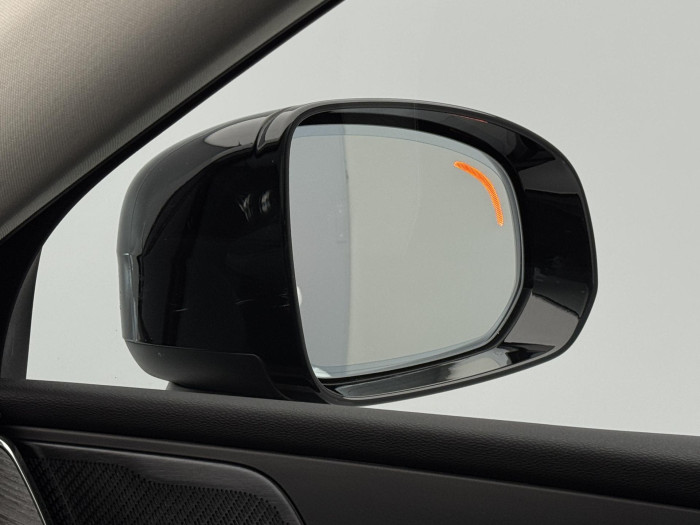 Volvo XC60 B5 AWD PLUS DARK AUT REZERVACE