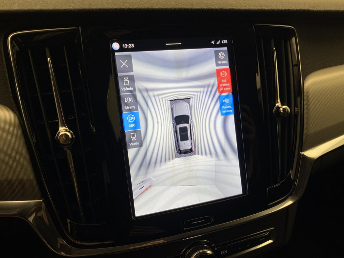 Volvo V90 T6 AWD RECHARGE DARK PLUS