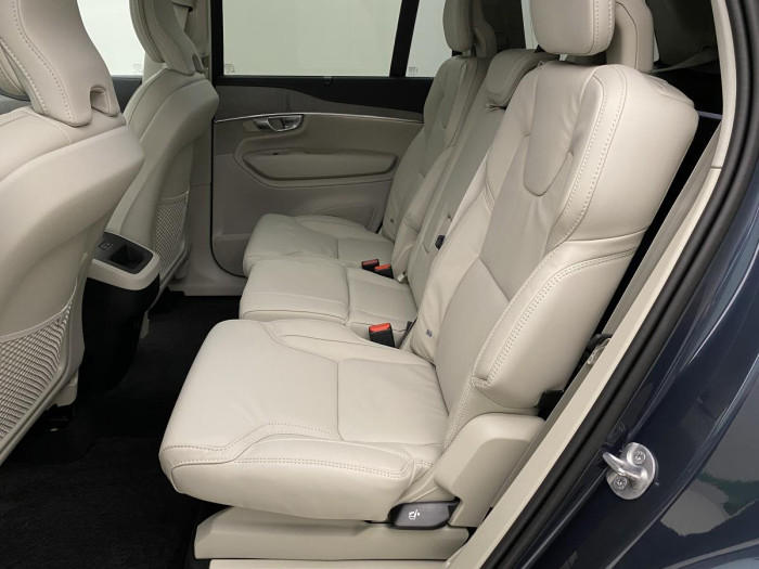Volvo XC90 B5 AWD AUT BRIGHT PLUS 7míst 2.0 Plus