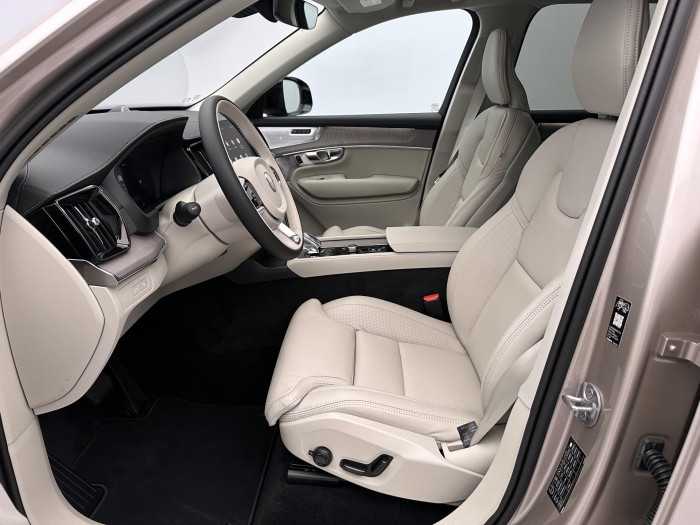 Volvo XC90 T8 AWD RECHARGE BRIGHT PLUS 7m
