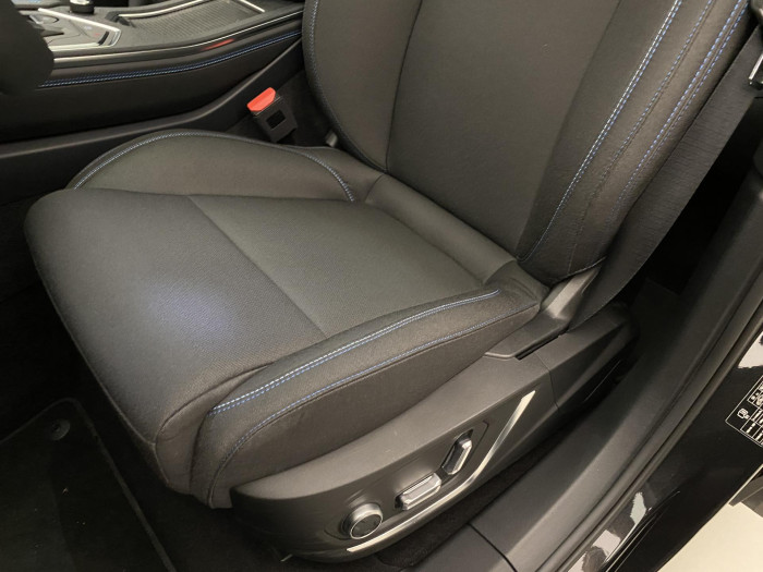 Lynk & Co 01 PHEV DCT AUT REZERVACE