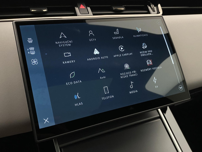 Land Rover Range Rover Evoque P270e S AWD REZERVACE