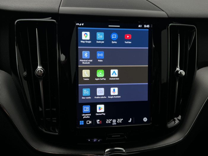 Volvo XC60 B5 AWD BLACK EDITION AUT CZ 2.0 Edition