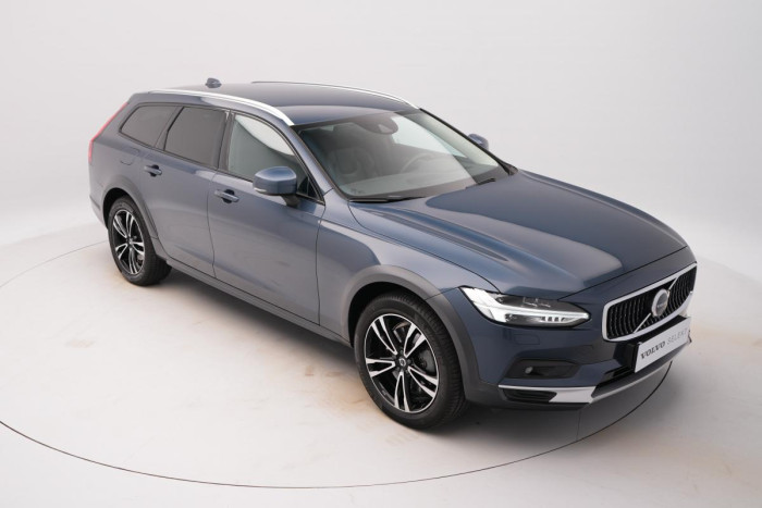 Volvo V90 CC B4 AWD PRO AUT 1.maj. 2.0 CC CC