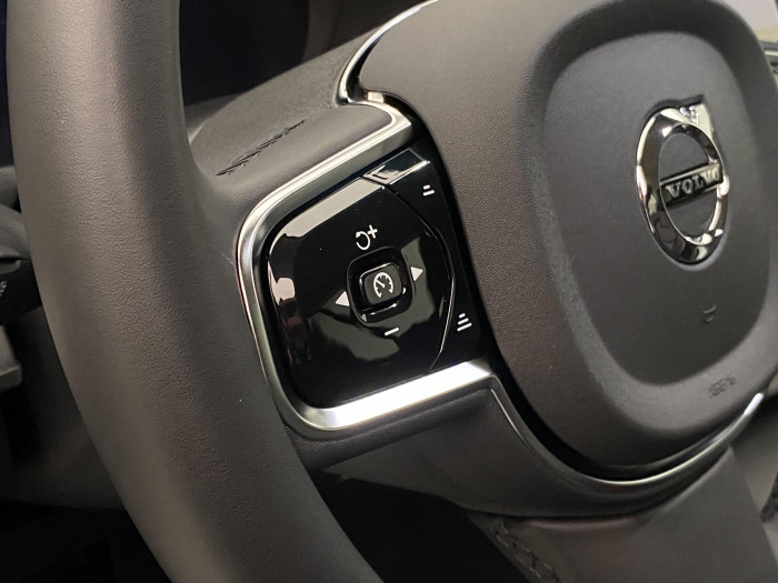 Volvo XC90 B5 AWD PLUS BRIGHT CZ 1.maj 7M