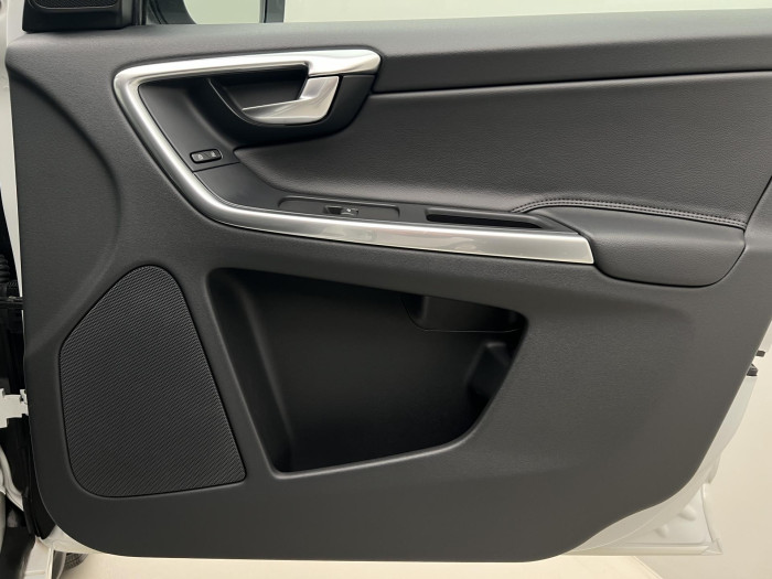 Volvo XC60 D4 AWD SUMMUM POLESTAR AUT 2.4 d Summum