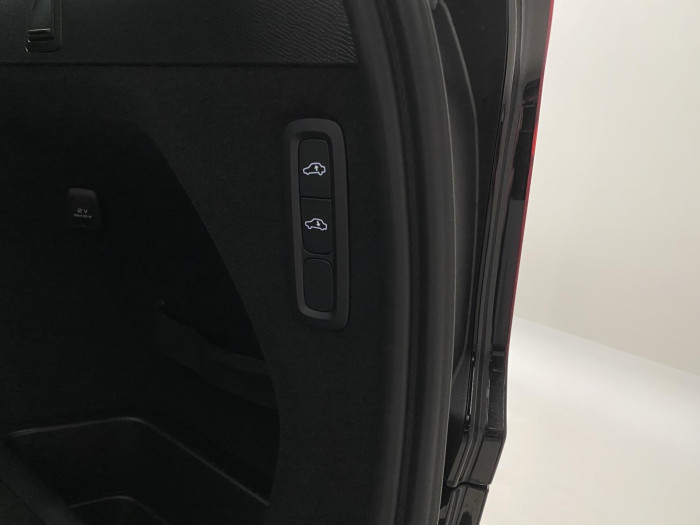 Volvo XC90 B5 AWD BLACK EDITION PLUS 7m