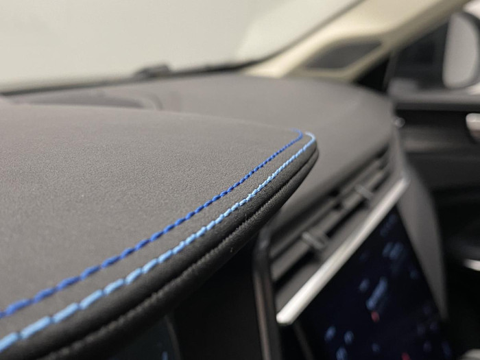 Lynk & Co 01 PHEV DCT AUT REZERVACE