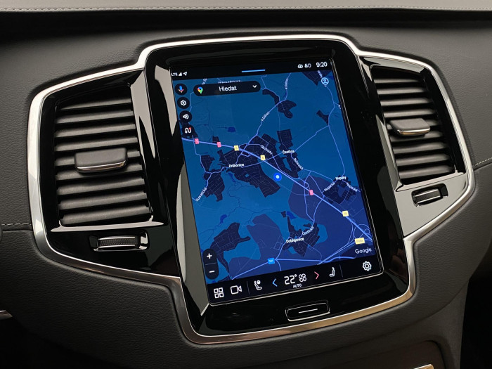Volvo XC90 T8 AWD ULTRA DARK AUT CZ 7m