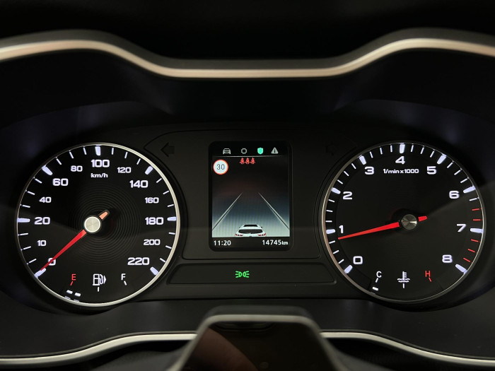 MG ZS 1.5 ESSENTIAL PLUS CZ 1.maj.