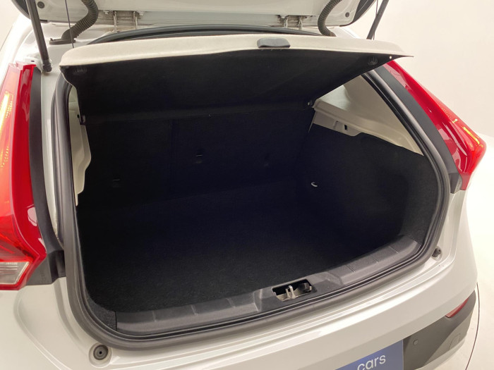 Volvo V40 CC D3 MOMENTUM OCEAN RACE 2.0 d CC CC Momentum