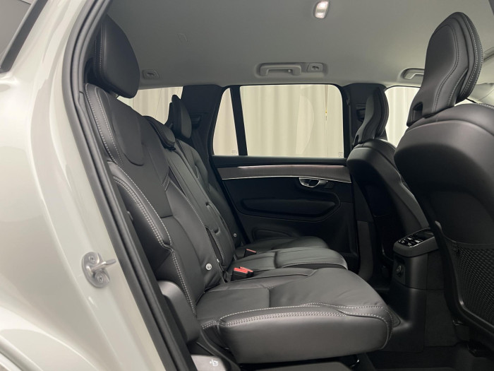 Volvo XC90 T8 AWD RECHARGE PLUS DARK CZ