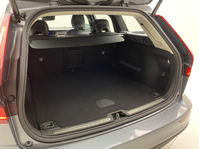 Volvo V60 D3 AWD MOMENTUM AUT CZ 2.0 d Momentum