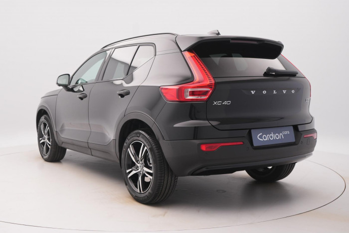 Volvo XC40 B3 AUT DARK PLUS