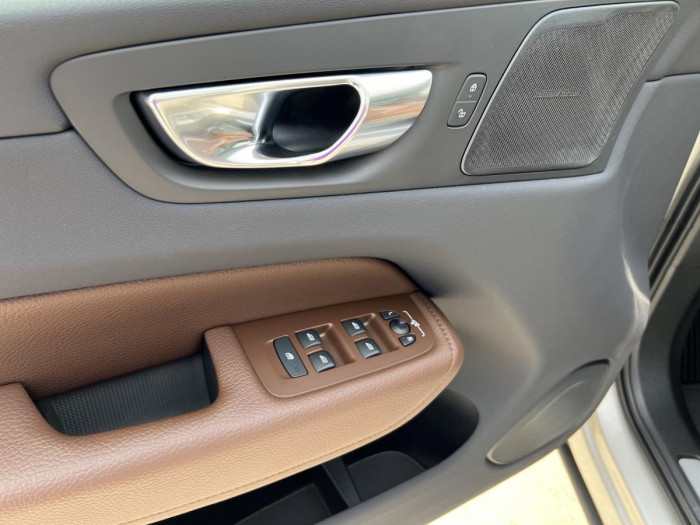 Volvo XC60 T6 AWD RECHARGE INSCRIPTION