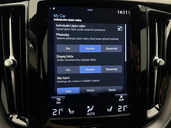 Volvo XC60 B4 R-DESIGN AUT