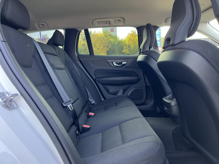 Volvo V60 D4 MOMENTUM Aut 1.maj. 2.0 d Momentum