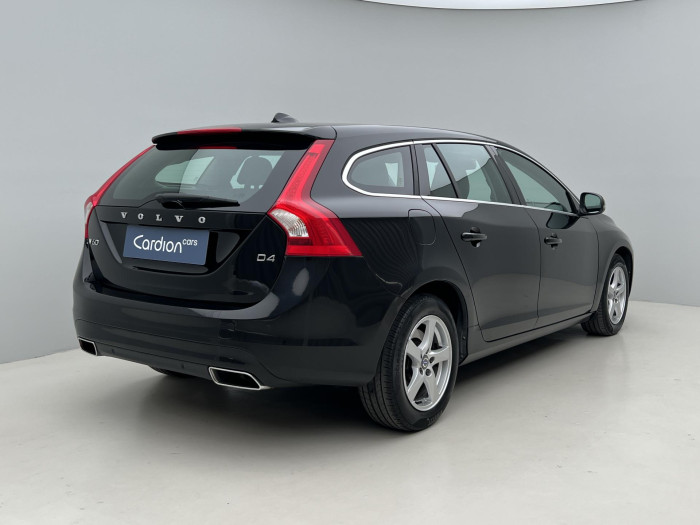 Volvo V60 D4 MOMENTUM REZERVACE 2.0 d Momentum