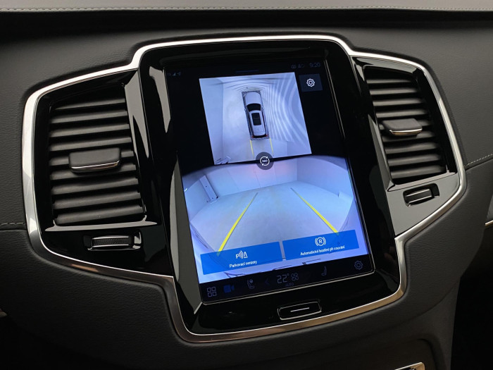 Volvo XC90 T8 AWD ULTRA DARK AUT CZ 7m