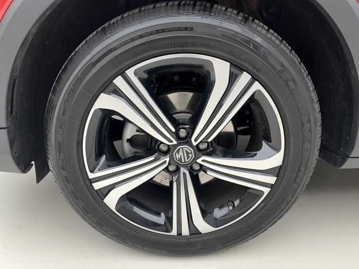 MG ZS 1.5 ESSENTIAL PLUS CZ 1.maj.