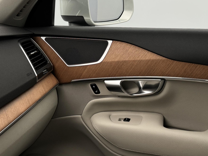 Volvo XC90 B5 AWD MOMENTUM PRO CZ 2.0 Momentum