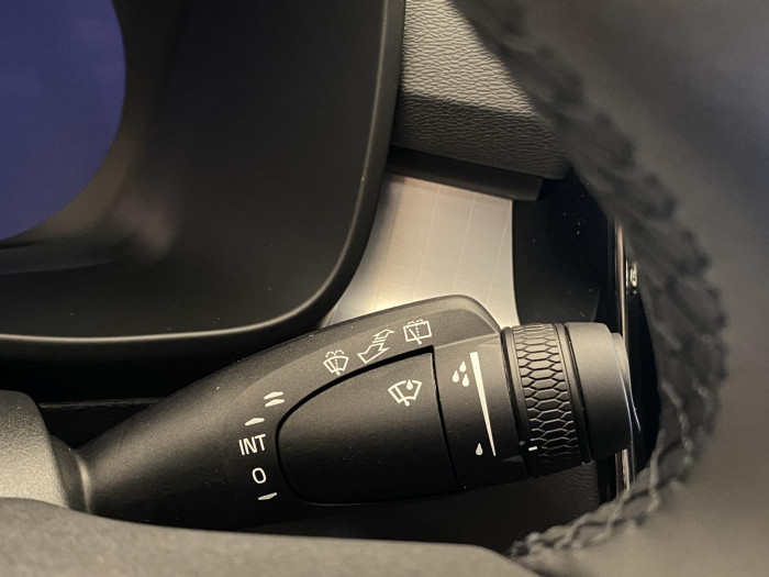 Volvo XC40 B3 AUT DARK PLUS