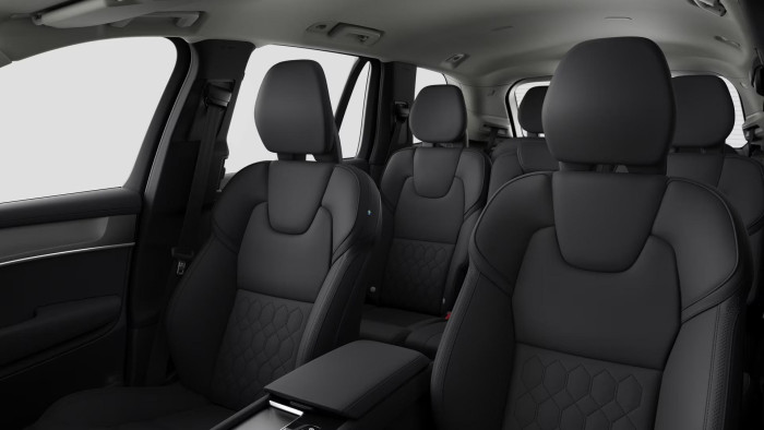 Volvo XC90 T8 AWD AUT RECHARGE CORE 7míst