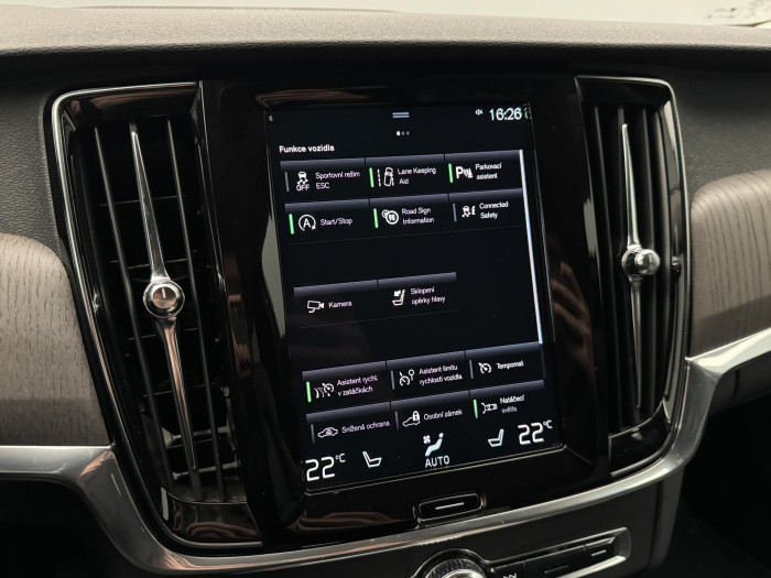 Volvo V90 CC B4 AWD PLUS AUT