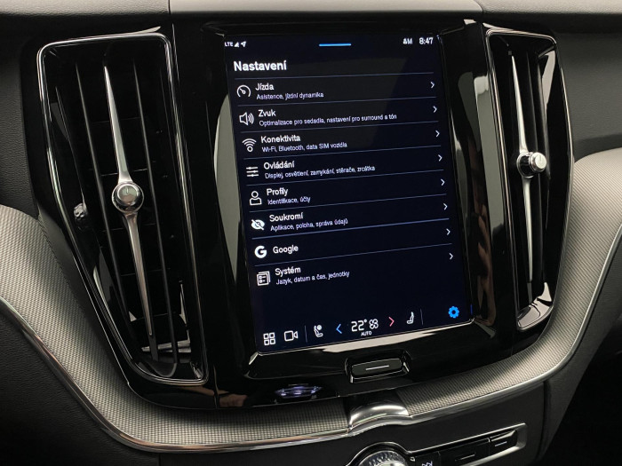 Volvo XC60 B5 AWD PLUS BLACK EDITION AUT