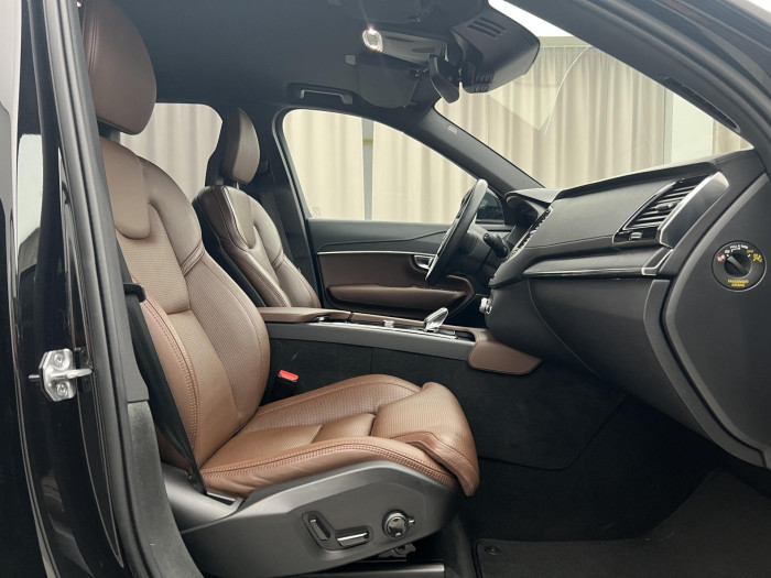 Volvo XC90 B5 AWD INSCRIPTION AUT CZ