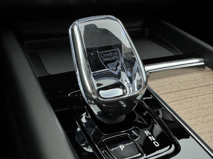 Volvo XC60 T6 AWD AUT DARK PLUS