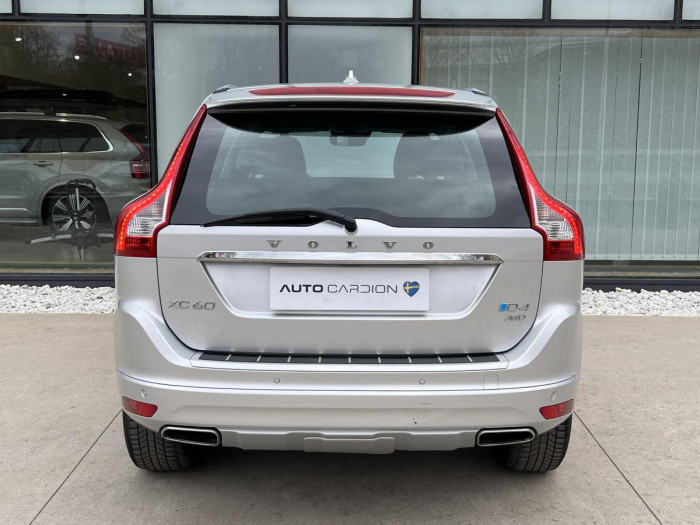 Volvo XC60 D4 AWD LUXURY EDITION Aut CZ 2.4 d Luxury Edition