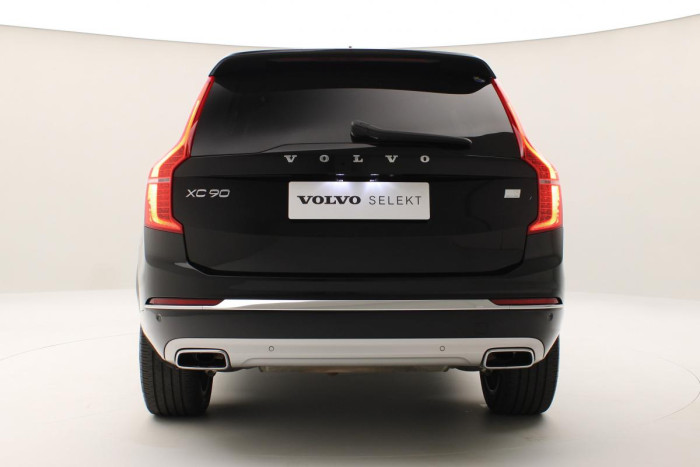 Volvo XC90 T8 AWD INSCRIPTION - REZERVACE