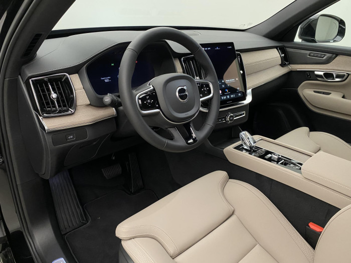 Volvo XC90 B5 AWD AUT BRIGHT PLUS 7míst