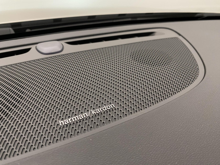 Volvo V60 B4 AUT DARK PLUS