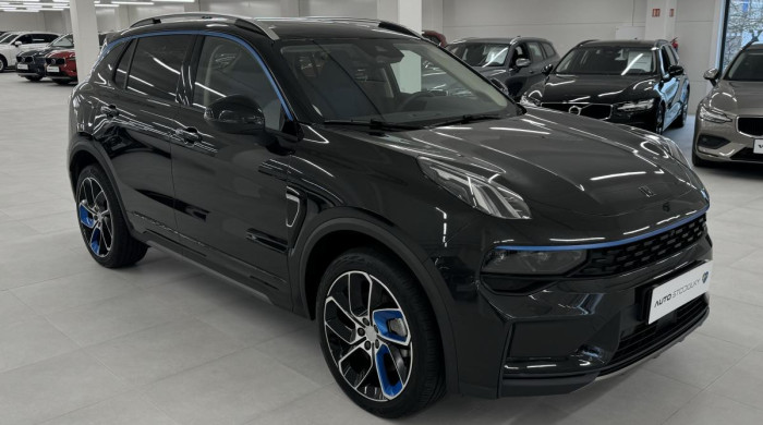 Lynk & Co 01 PHEV DCT AUT 1. maj.
