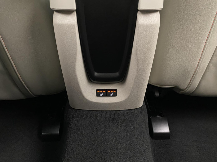 Volvo V40 CC D3 MOMENTUM OCEAN RACE 2.0 d CC CC Momentum