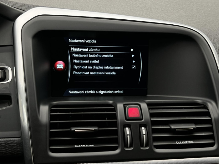 Volvo XC60 D3 NAVIGACE AUT 2.0 d