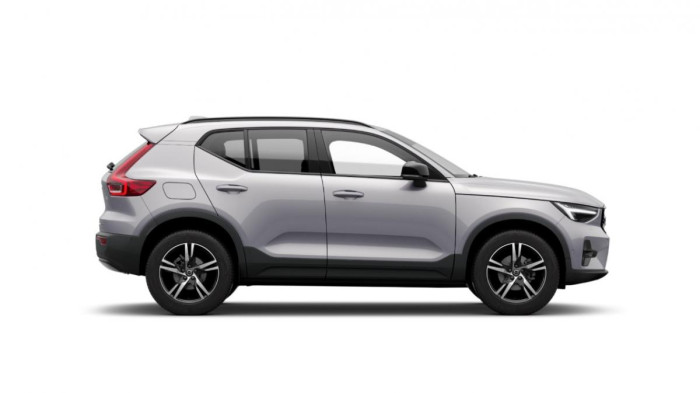 Volvo XC40 B4 AUT BLACK PLUS